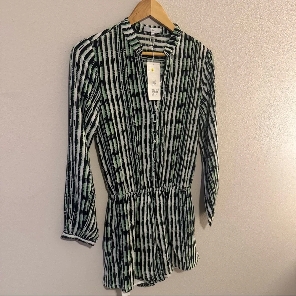 Jenn Romper NWT - Picture 6 of 8